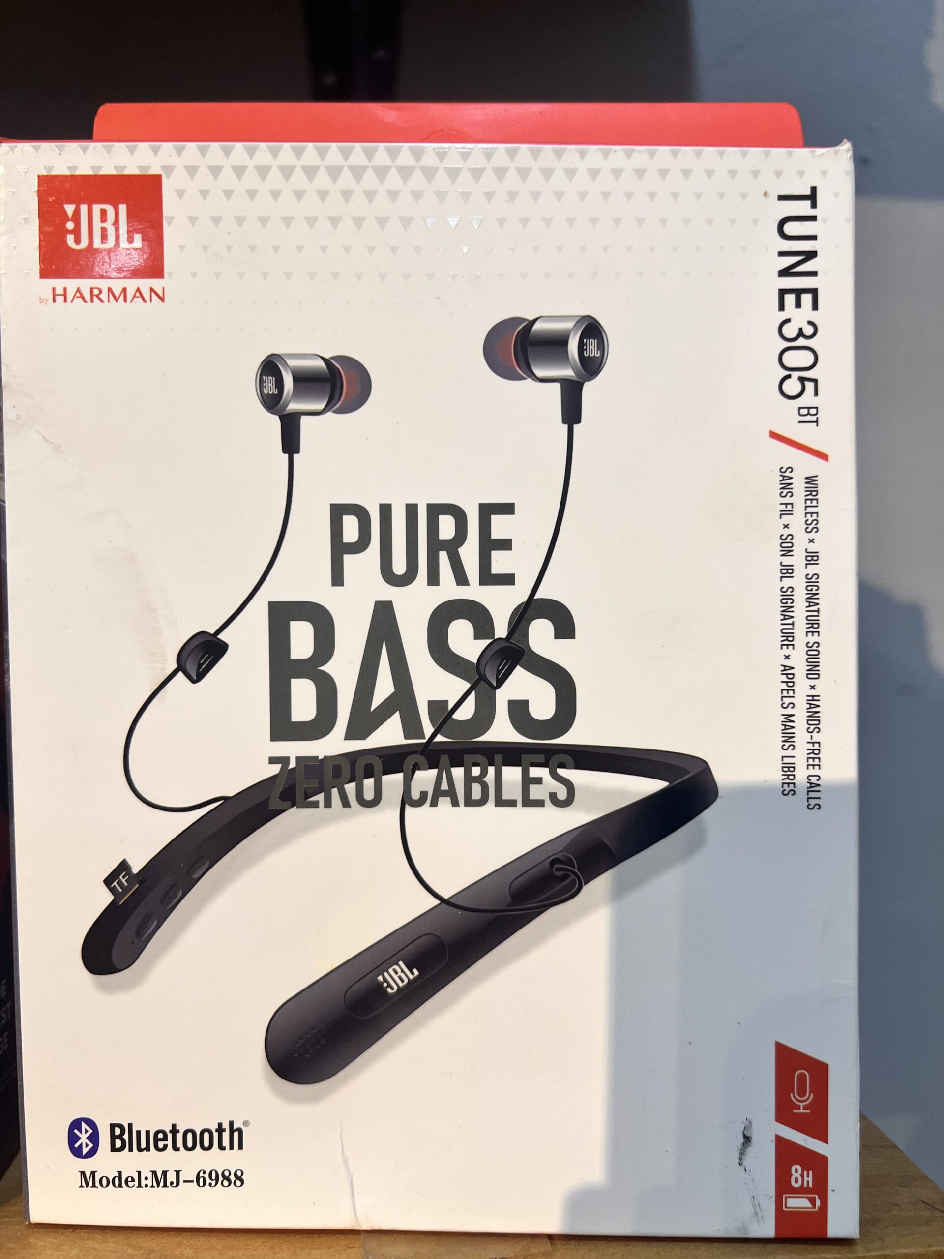 JBl pure bass Bluetooth